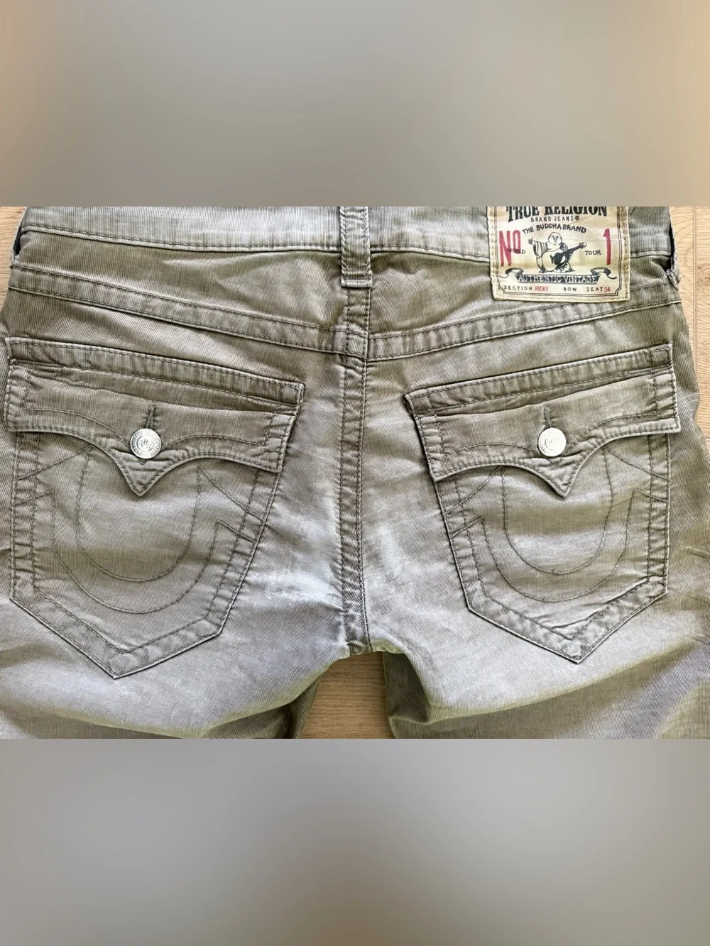 True Religion Vintage Ricky Micro Corduroy Straight Leg Pants Men 32